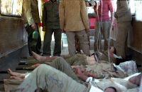 انتقال مجروح با اتوبوس آمبولانس