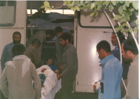 انتقال مجروح با اتوبوس آمبولانس